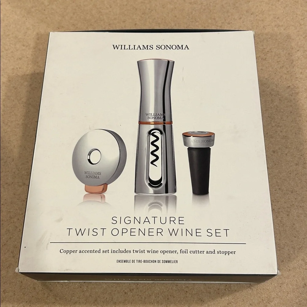 New in Box Williams Sonoma Signature Twist Opener Wine Set, Set of 3